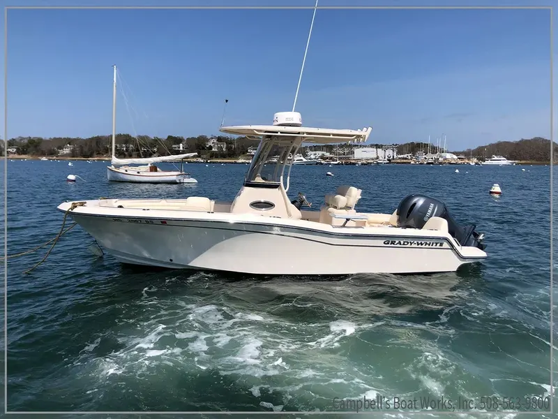 Boat underway after delivery